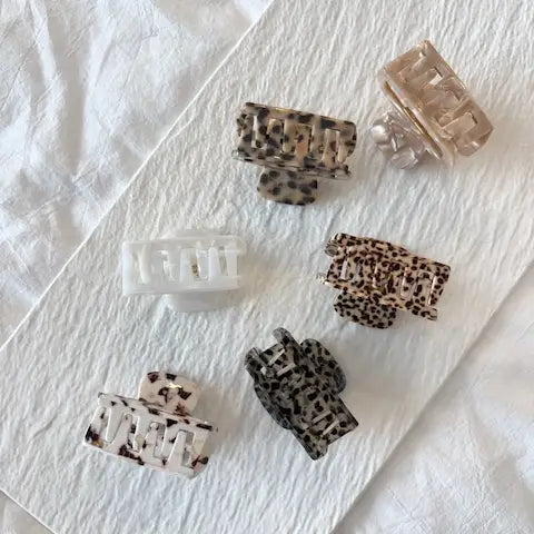Assorted Glossy Classic Square Hair Claws