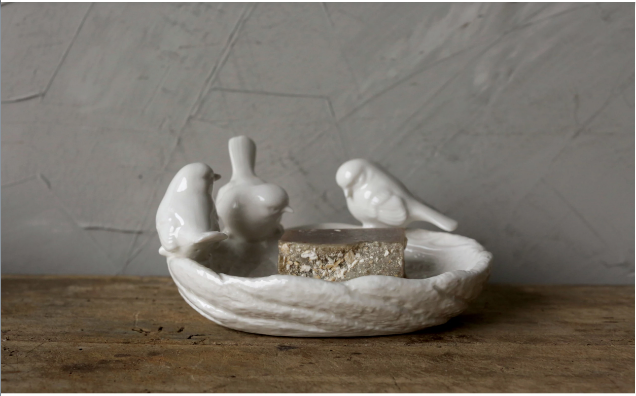 Leaf dish w/bird - ceramic