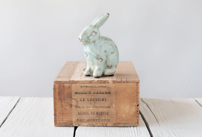 Distressed Terracotta Rabbit