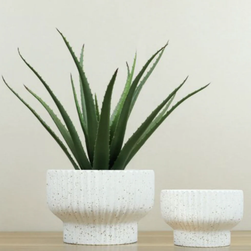 White Ribbed Speckle Planter