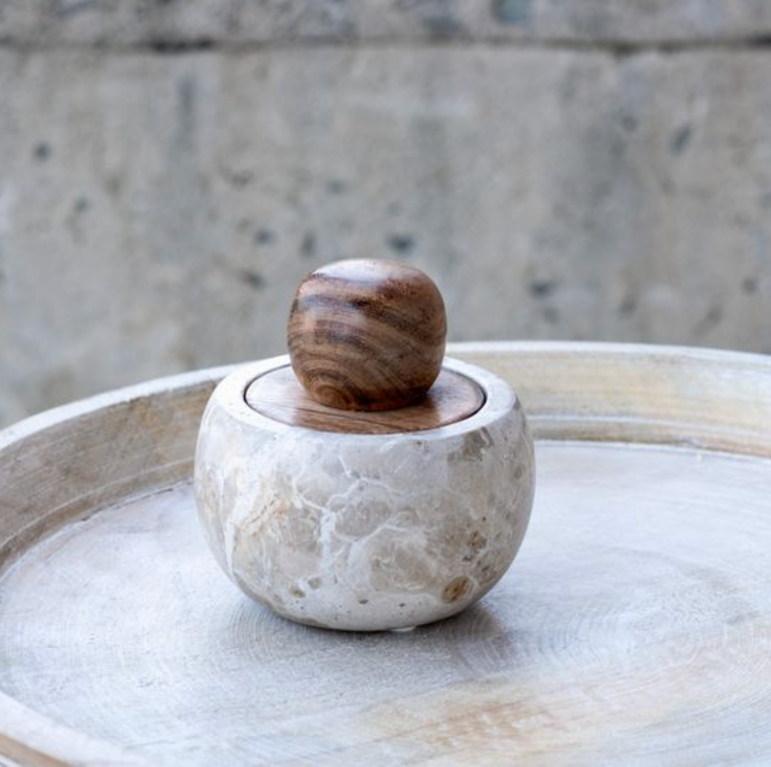 Beiger Marble Stash Pot