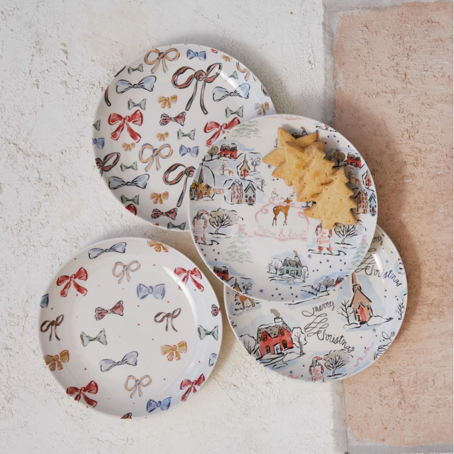 Stoneware Plate with Holiday Pattern