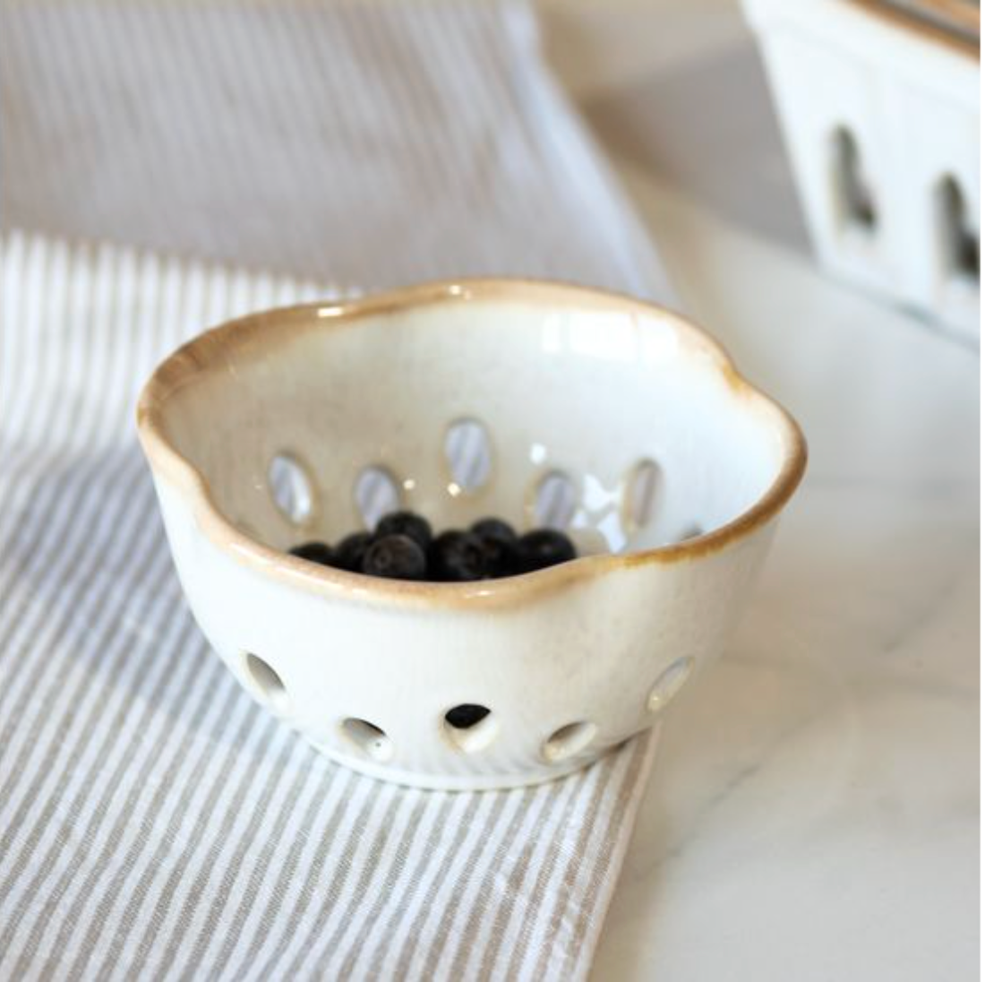 5" Berry Bowl - Cream