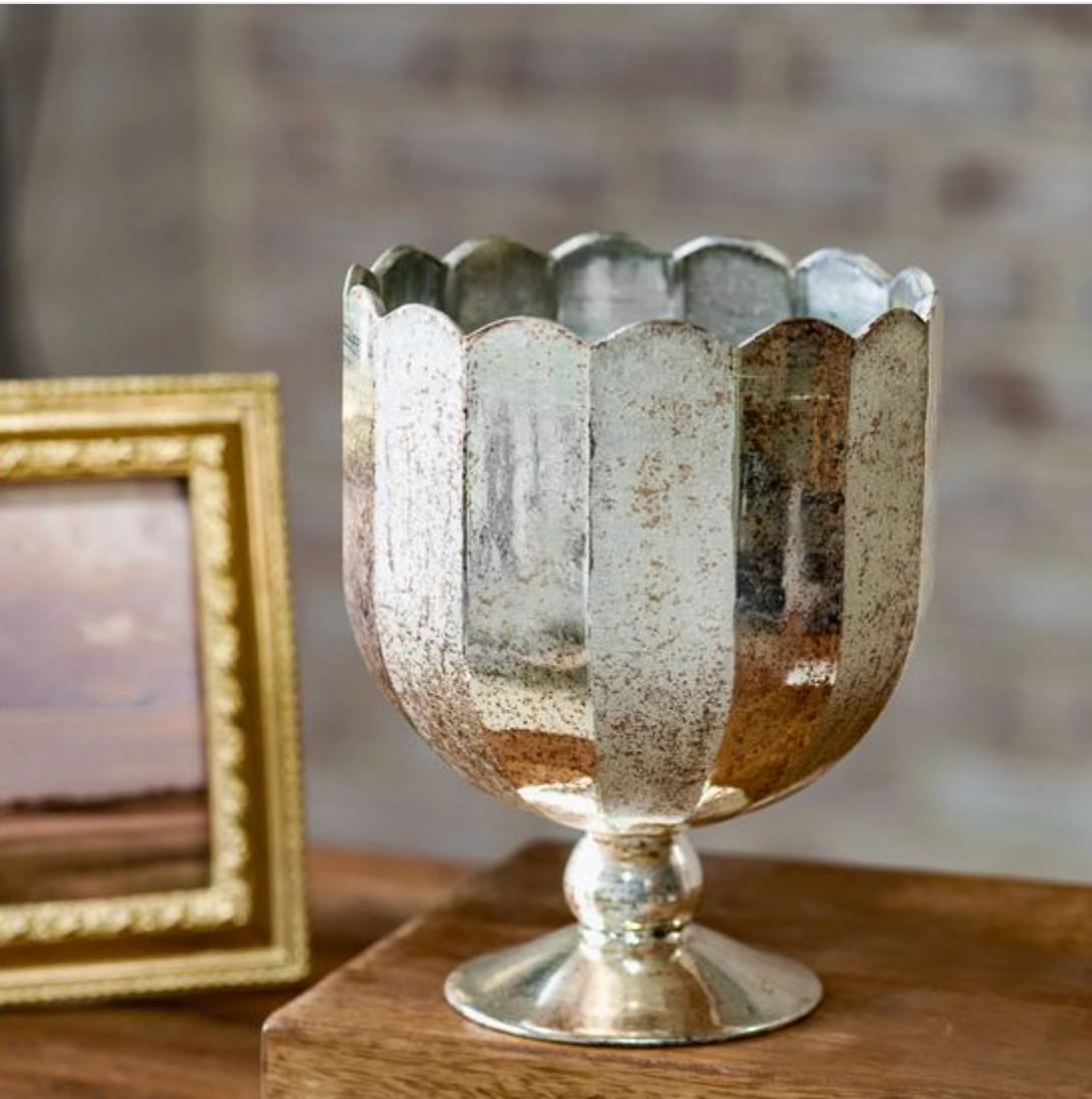 Glass Scallop Top Candle Cup