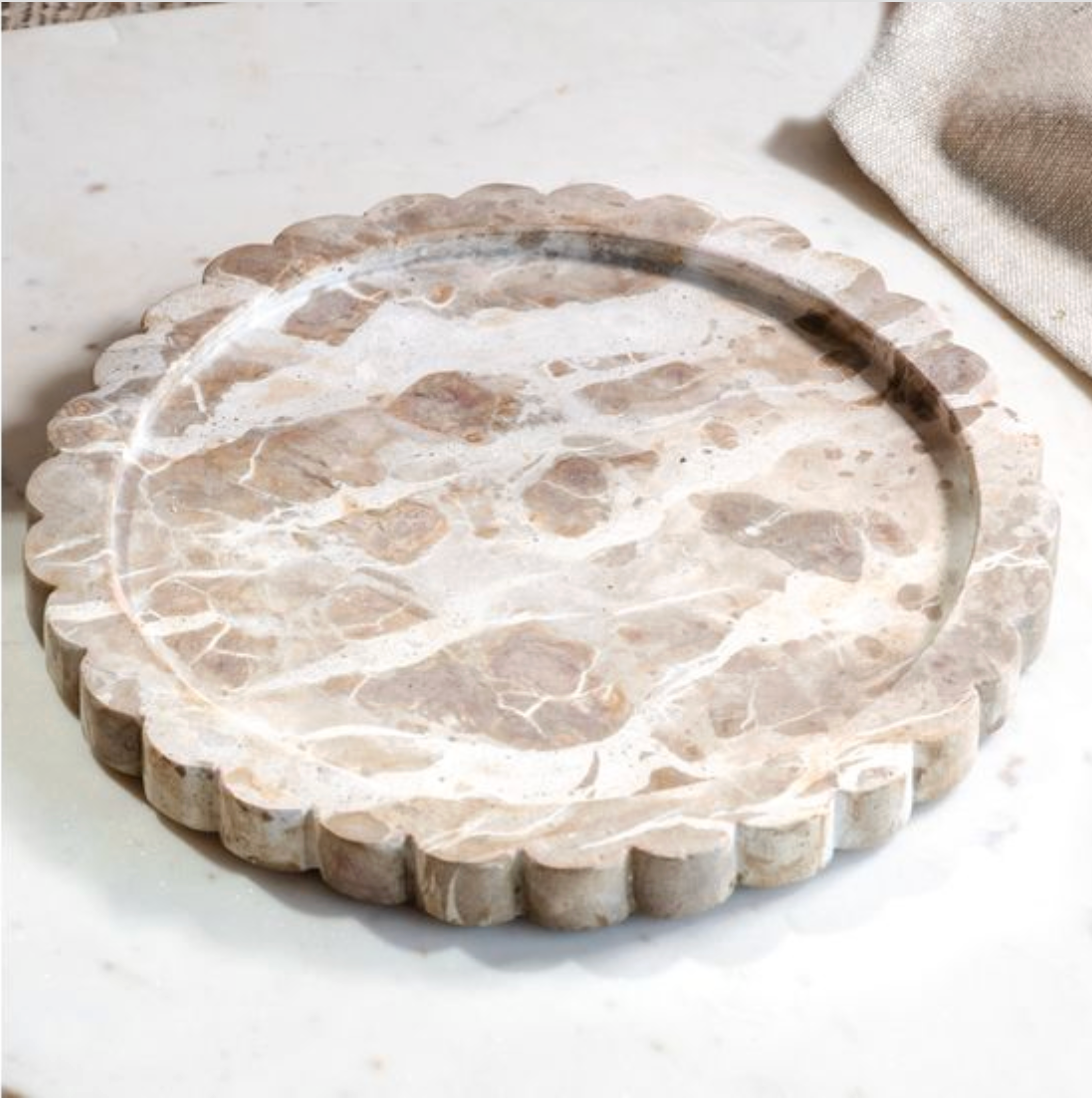 Marble Scallop Edge Tray