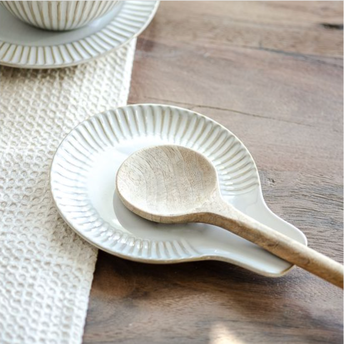 Line Edge Spoon Rest
