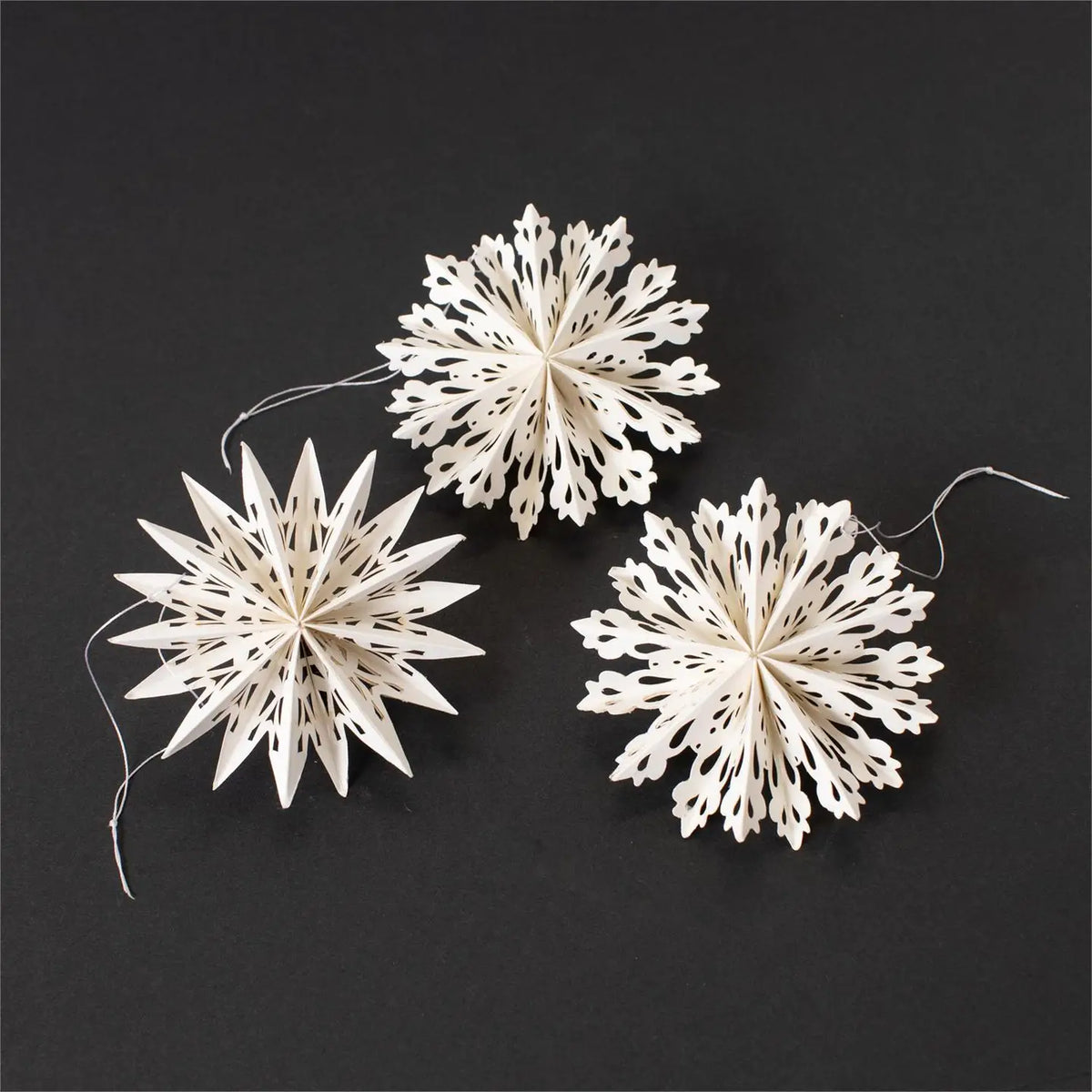 Classic Paper 4" Snowflake Ornaments