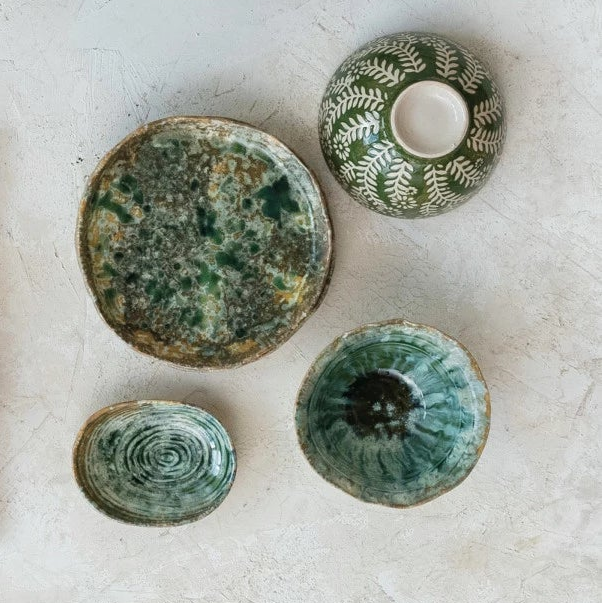 Green & Tan Stoneware Bowl