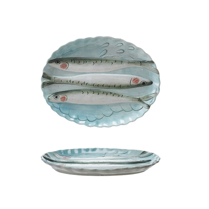 Scalloped Plate with 3D Fish Image