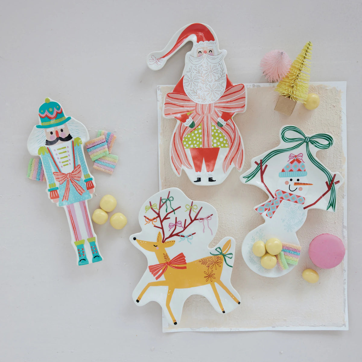 Holiday Icon Shaped Plate