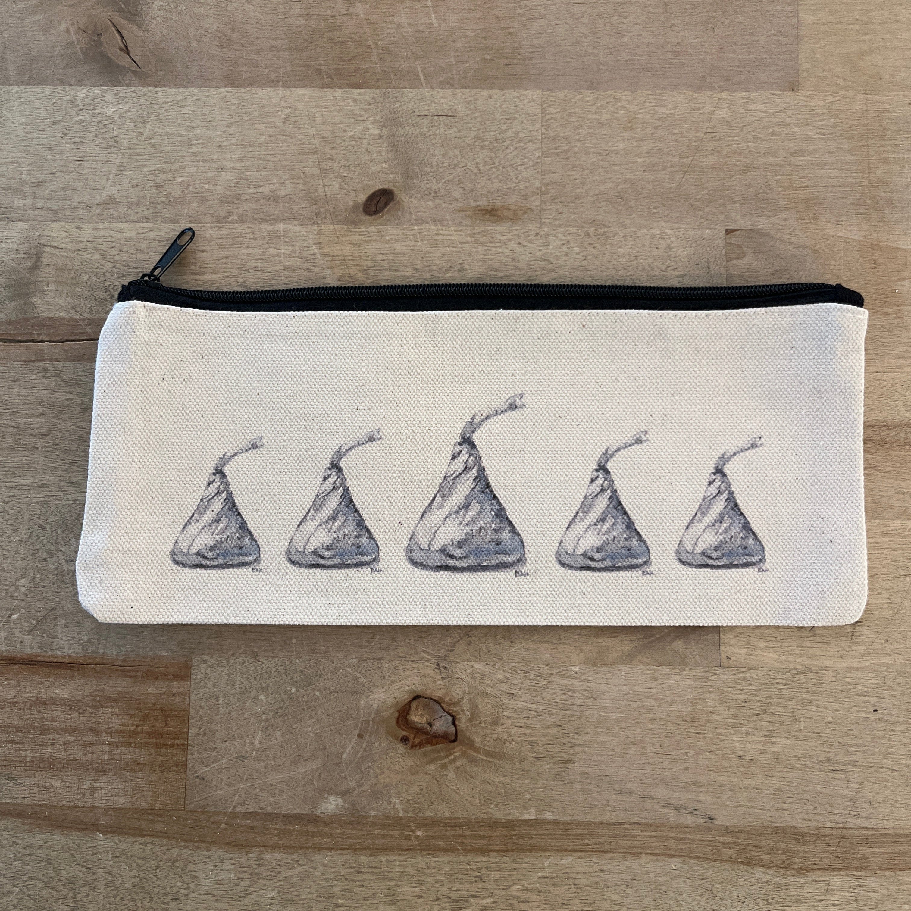 Hershey Zipper Pouch