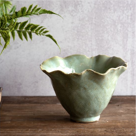 LT. GREEN DECO PLANTER