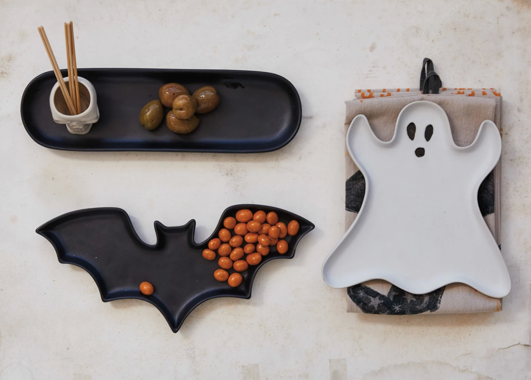 Stoneware Ghost Shaped Plate, Matte White & Black