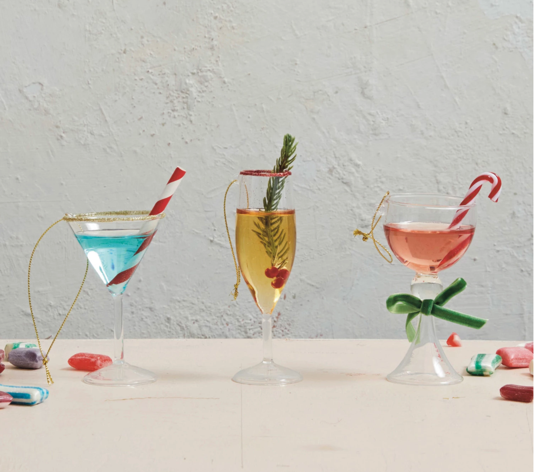 Holiday Cocktail Ornament w/ Glitter