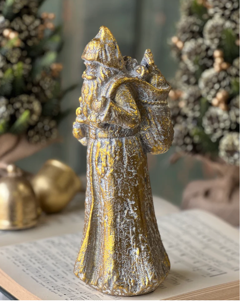 Gleaming Saint Nicholas