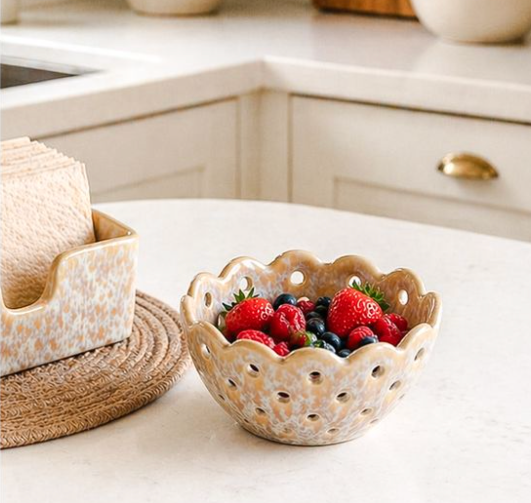 Beige Scalloped Berry Bowl