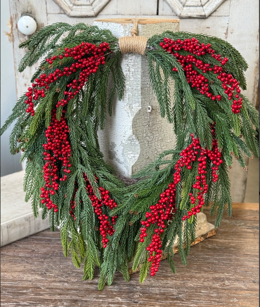 24" Cinderberry Norfolk Hanging Wreath