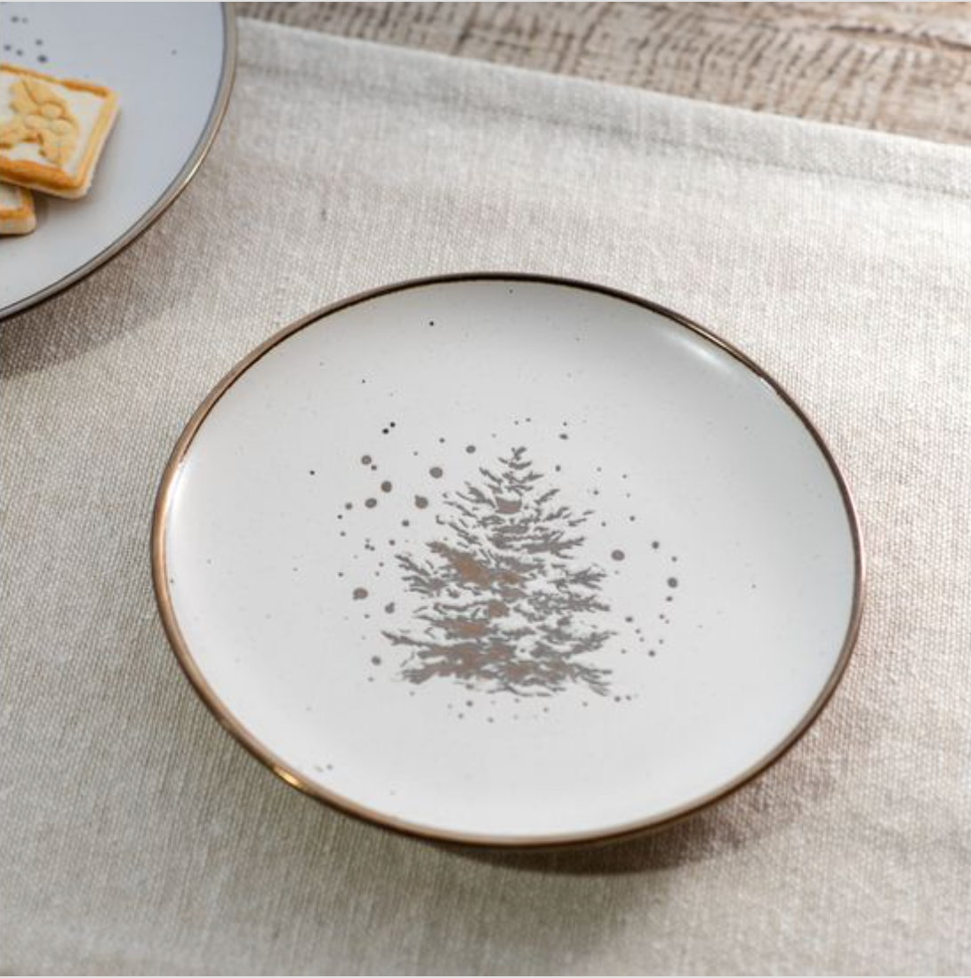 Plate with Metallic Design