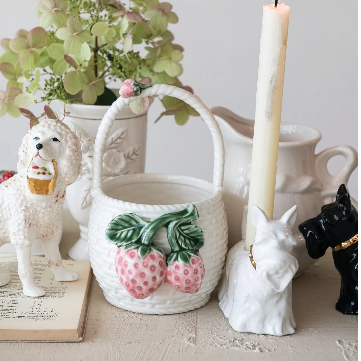 Basket Shaped Container with 3D Strawberries & Handle
