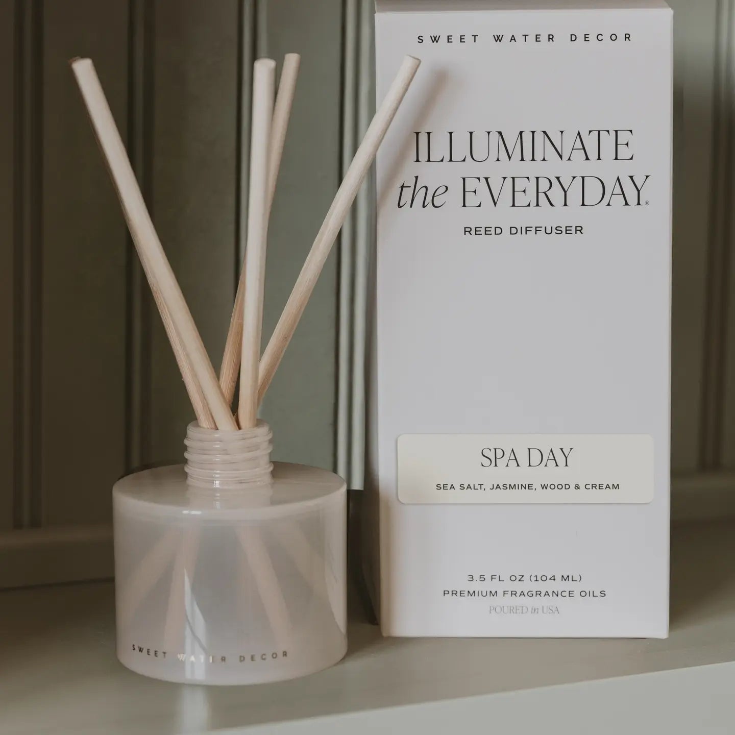 "New" Sweet Water Reed Diffuser