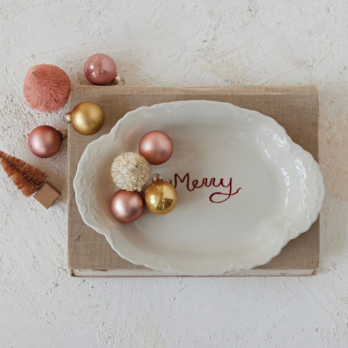 "Merry" Scalloped Platter